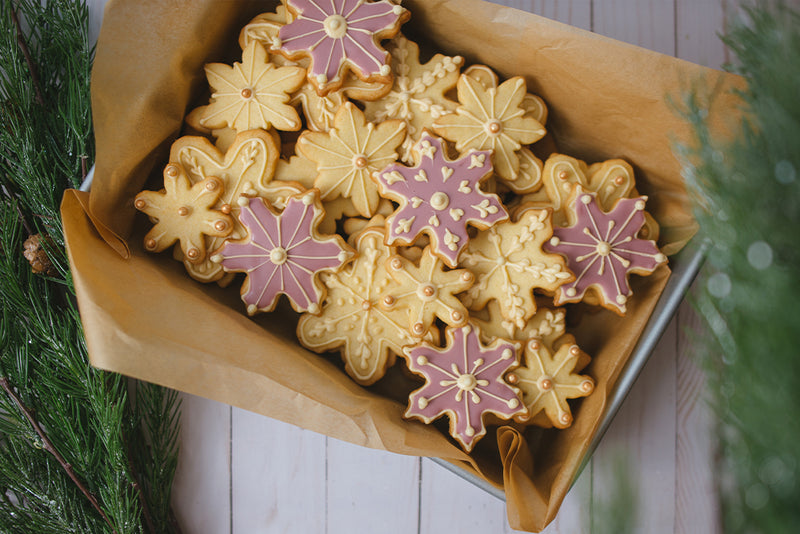 Citrus scented butter cookies snowflake shape