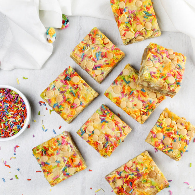 Blondies with natural Rainbow Sprinkles and white Belgian chocolate 