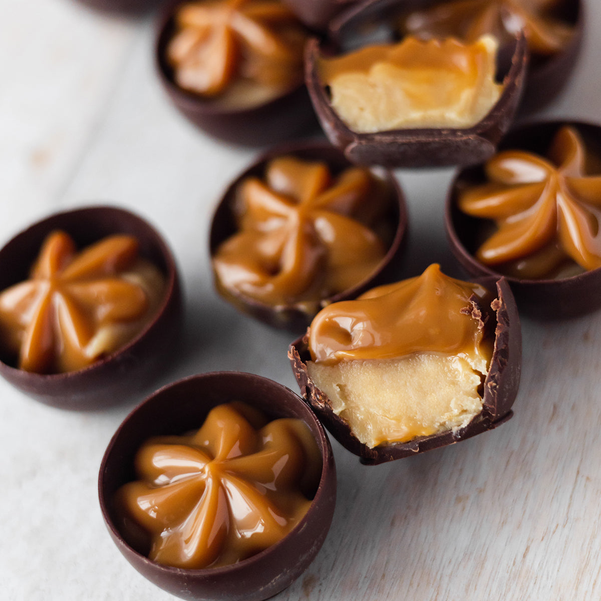 Latte Macchiato Chocolate Cups